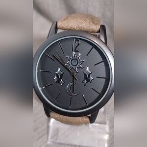 Quartz Watch, Runs & Keeps Time, New Battery